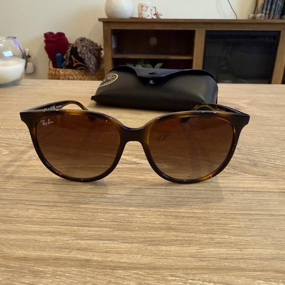 NWOT Ray-Ban Women's Sunglasses (RB4378) in gradient brown - Picture 2 of 7